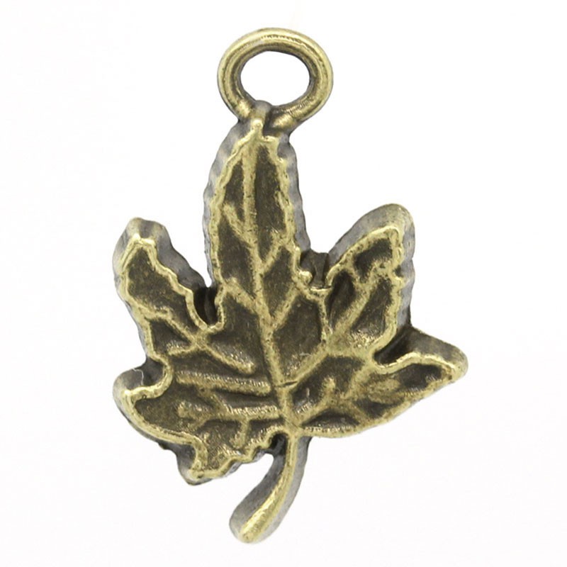 Подвеска металлическая "Кленовый листик". Цвет античный бронзовый.