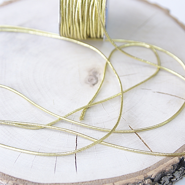 Шнур эластичный 1,5 мм, цвет золотой