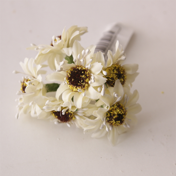 Букетик тканевых ромашек 6 штук , цвет кремовый