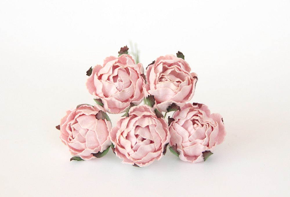 Букет ранункулюсов. Цвет розово-персиковый