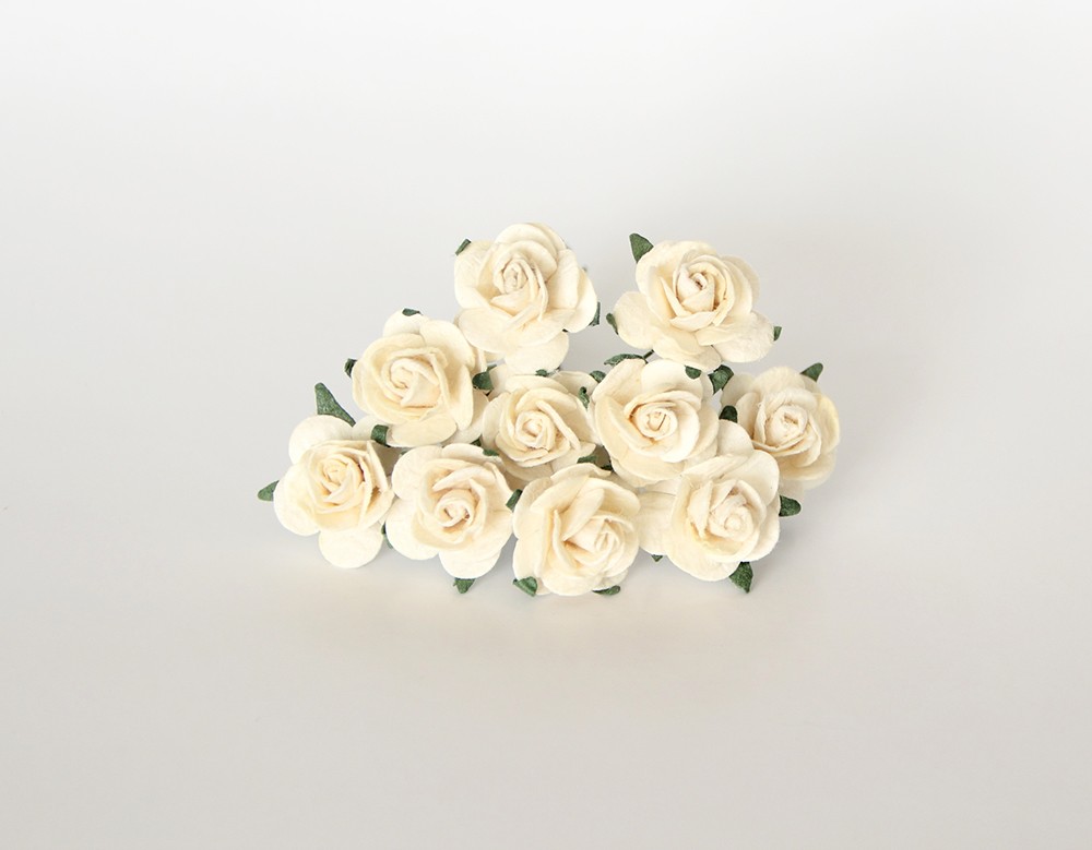 Букет роз 2 см. Цвет бледно-жёлтый