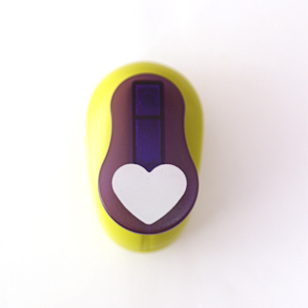 Фигурный дырокол MrPainter 2.5 см "Сердце"