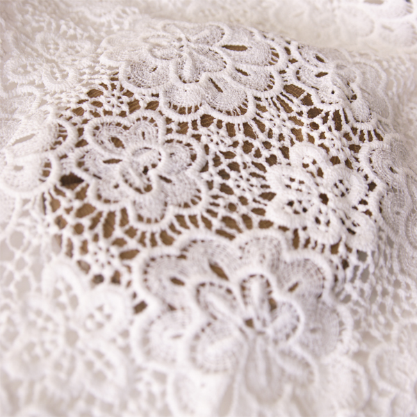 Гипюр ажурный 30 х 50 см "Цветы , цвет молочный белый