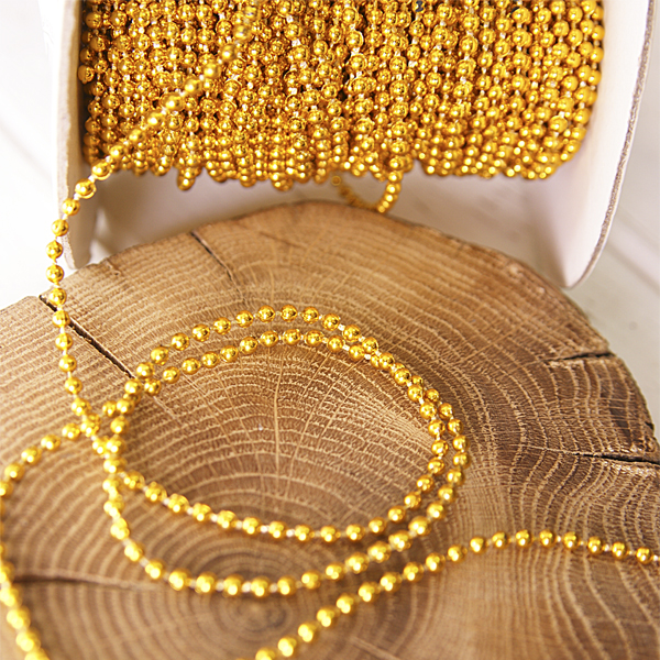 Нить с бусинками 3 мм, цвет золотой