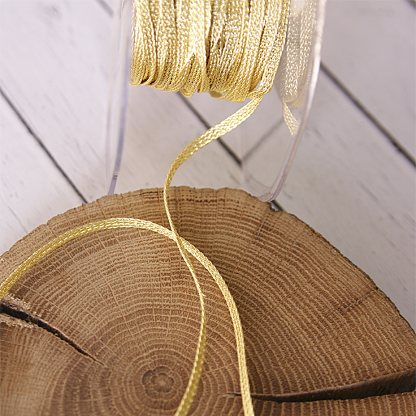 Шнур с прямоугольным сечением, цвет золотой