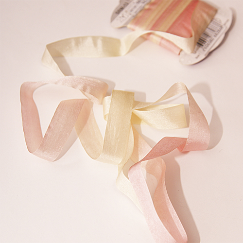 Лента шёлковая двухцветная 13 мм. Цвет розово-ванильный