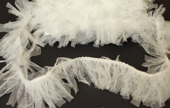 Лента-бахрома 30 мм. Цвет белый