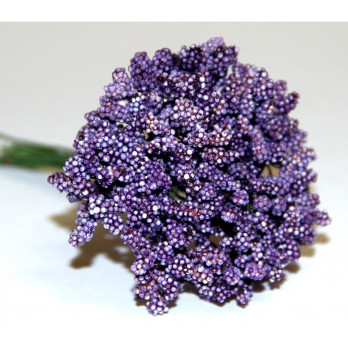 Декоративный букетик из тычинок с крупинками. Цвет фиолетовый. Рукоделие.