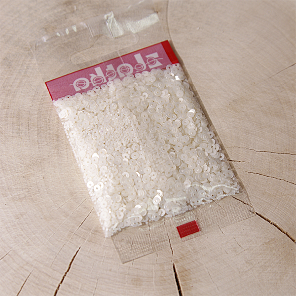 Пайетки мелкие Zlatka "Кремовые" (№27)