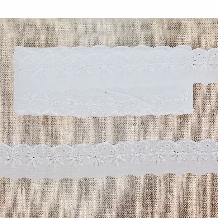 Шитье 50мм "Гребешок, веточки и цветочки", цвет белый