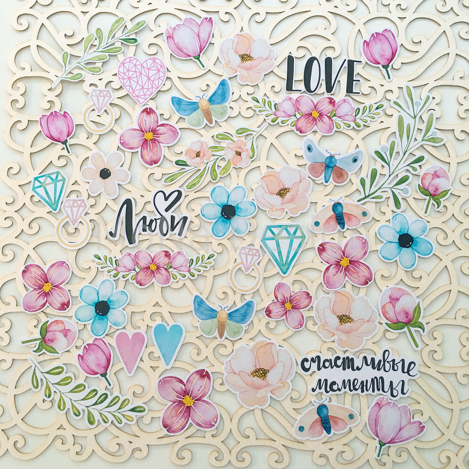 Набор картонной вырубки MONAdesign "Love is in the air"