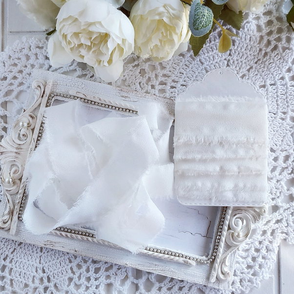 Лента "Искусственный шёлк" Молочная Узкая