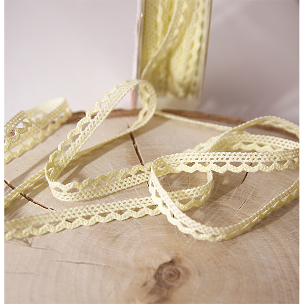 Кружево хлопковое тонкое 0,7 см, цвет бледный жёлтый