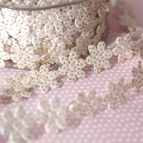 Лента "Цветочки 18 мм", цвет белый с блёстками