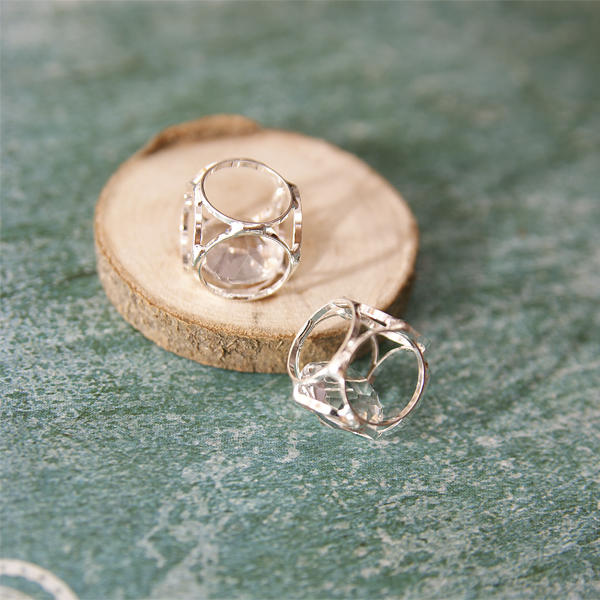 Металлический декор "Многогранник с бриллиантом". Цвет серебряный