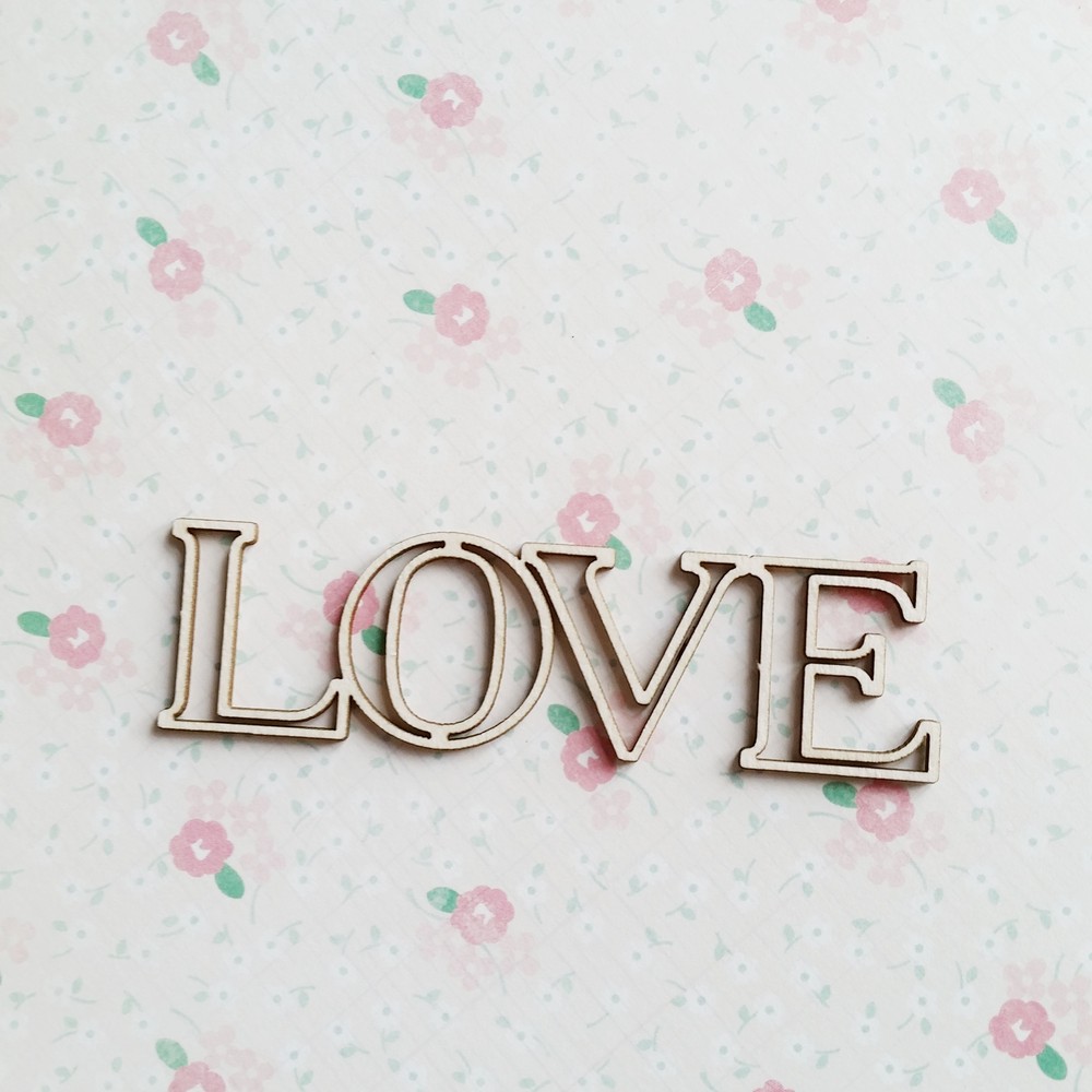 Чипборд WoodCraft "LOVE с обводкой"
