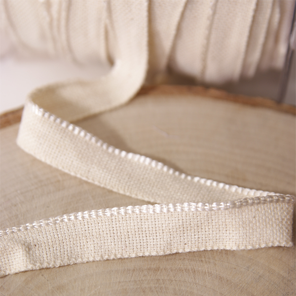 Каптал кремовый с кремовым бордюром, 15 мм