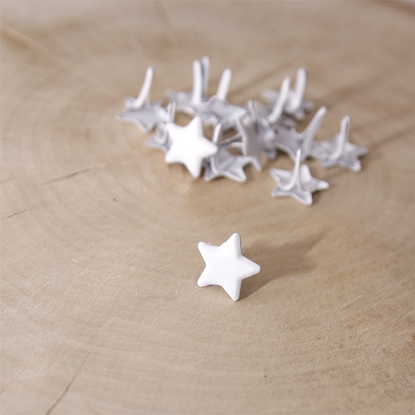 Брадс "Звёздочка". Цвет белый, 1 шт (516)