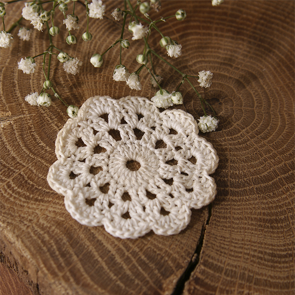 Салфеточка вязаная 4,5 см "Чайная", цвет кремовый винтажный