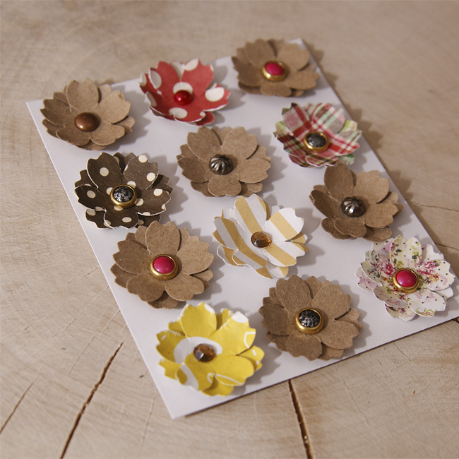 Набор бумажных цветочков "Танина клумба", крафт