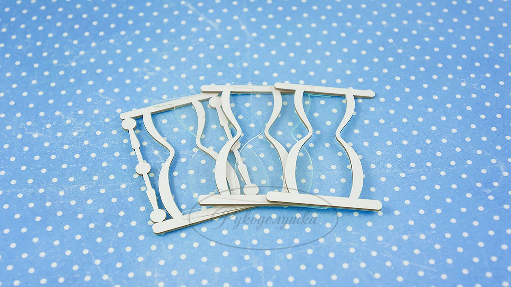 Шейкер из чипборда Рукоделушка "Песочные часы"