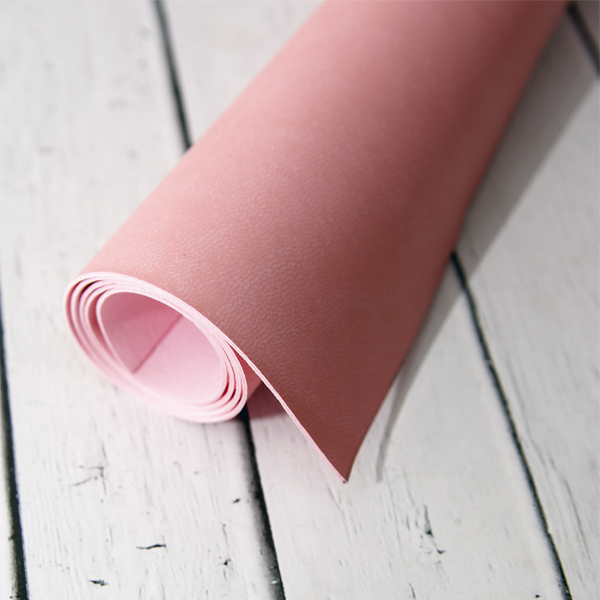 Кожзам переплётный 35 х 50 см. Цвет светло-розовый
