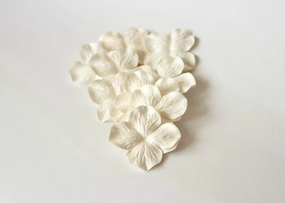 Гортензия 3,5 см, цвет белый