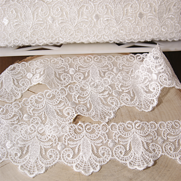 Кружево ажурное 5,5 см "Орнамент", цвет молочный белый