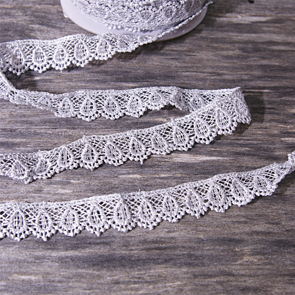 Кружево гипюрное 2 см "Орнамент-капелька", цвет серый