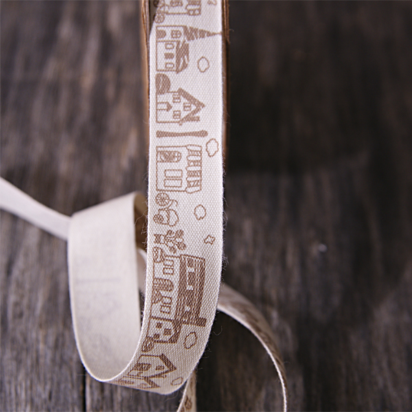 Лента хлопковая 1,5 см "Сказочный город"