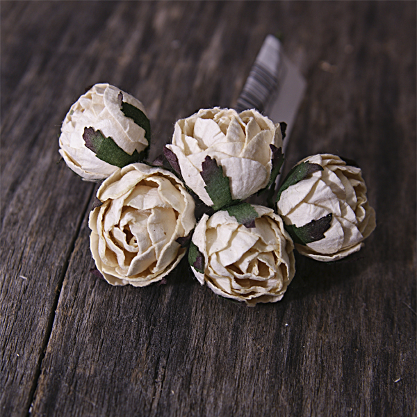 Букет ранункулюсов. Цвет кремовый