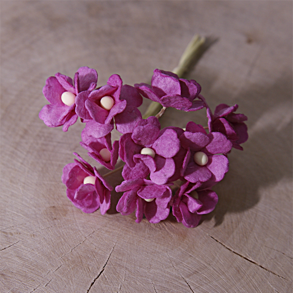 Букет цветов вишни 15 мм. Цвет конфетный розовый