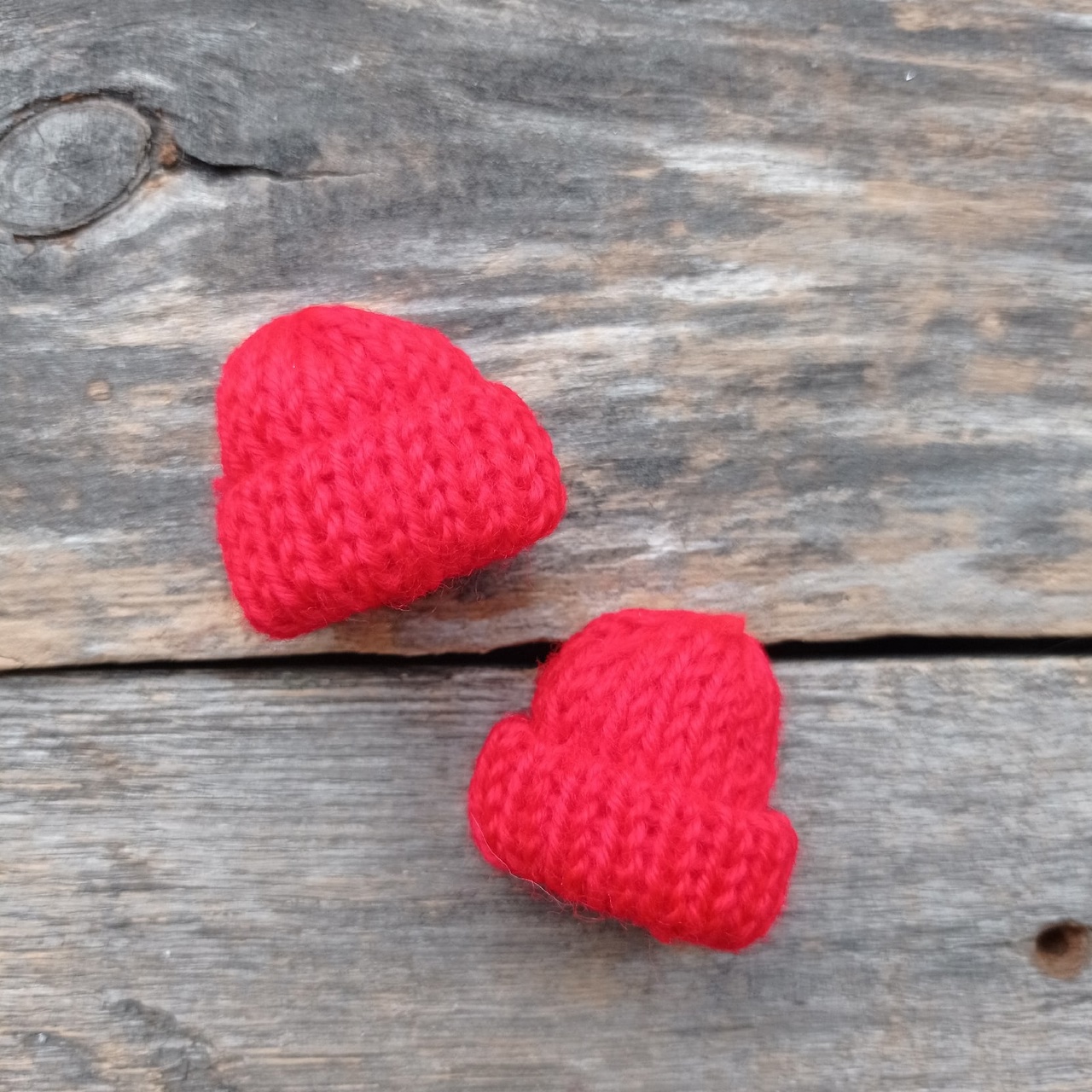 Шапочка вязаная Красная