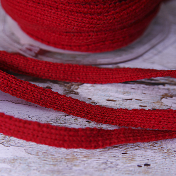 Тесьма шерстяная "Шарфик" 8 мм, цвет красный