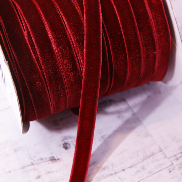 Лента бархатная 9 мм. Цвет бордовый