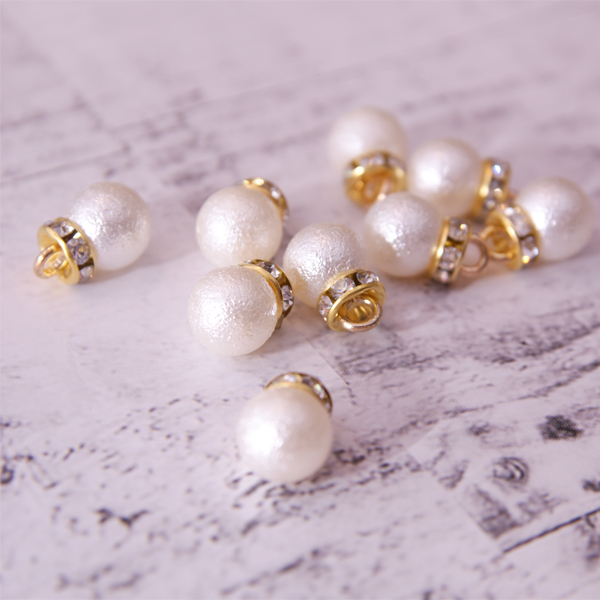 Подвеска металлическая "Жемчужинка со стразами". (688)