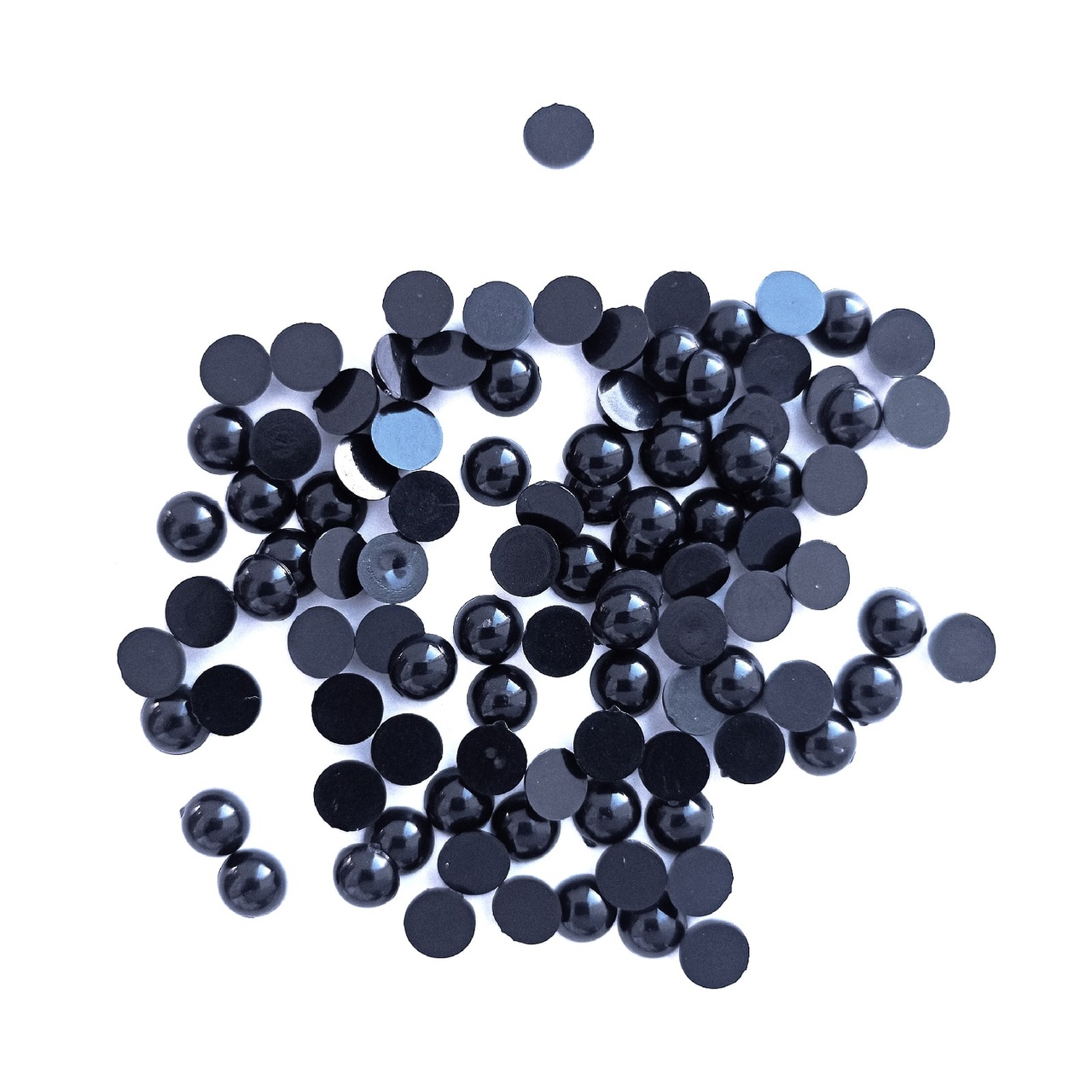 Набор половинок бусин 6 мм Чёрный