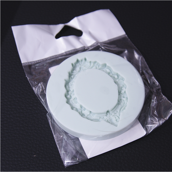 Молд силиконовый "Рамочка цветочная"