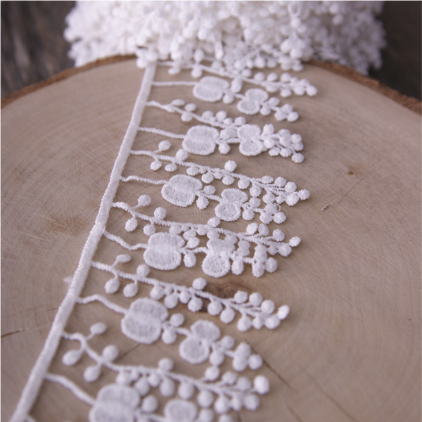 Кружево 5 см "Подвески-яблочки", цвет белый