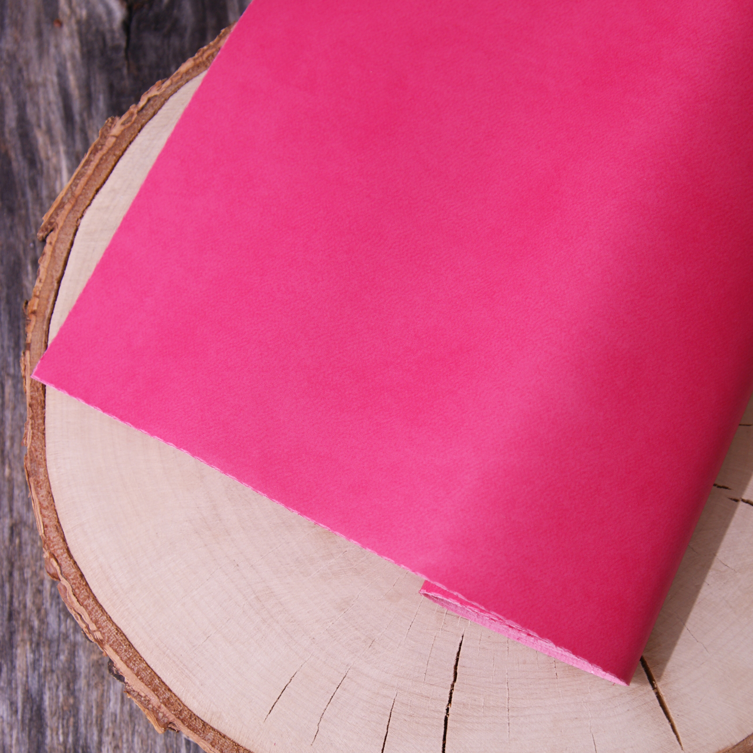 Кожзам переплётный (кожа искусственная) MrPainter, цвет №2, ярко-розовый