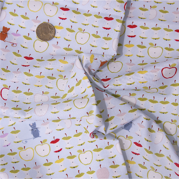 Ткань лоскутная 50 х 55 см "4500", яблочки на голубом