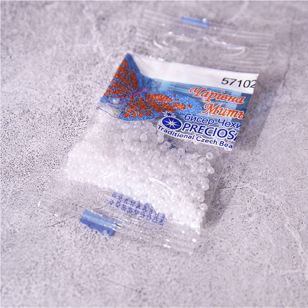 Бисер Preciosa, цвет перламутровый белый