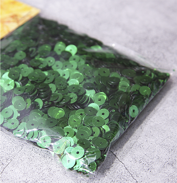 Пайетки "Круглые плоские", цвет изумруд, 50 грамм