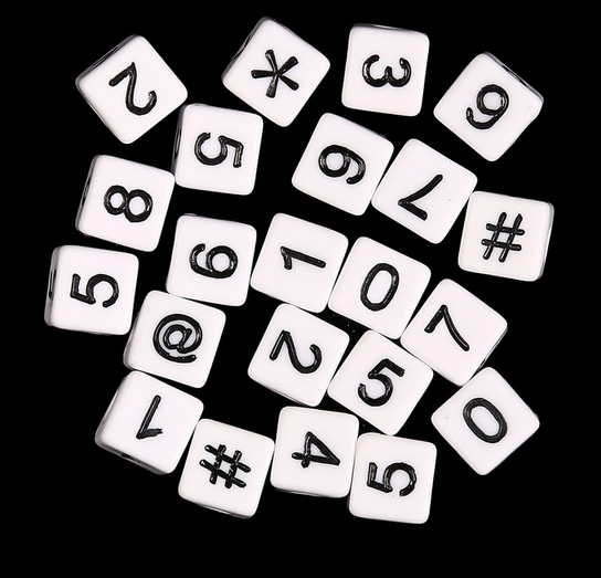 Набур бусин-кубиков "Цифры" , чёрный на белом