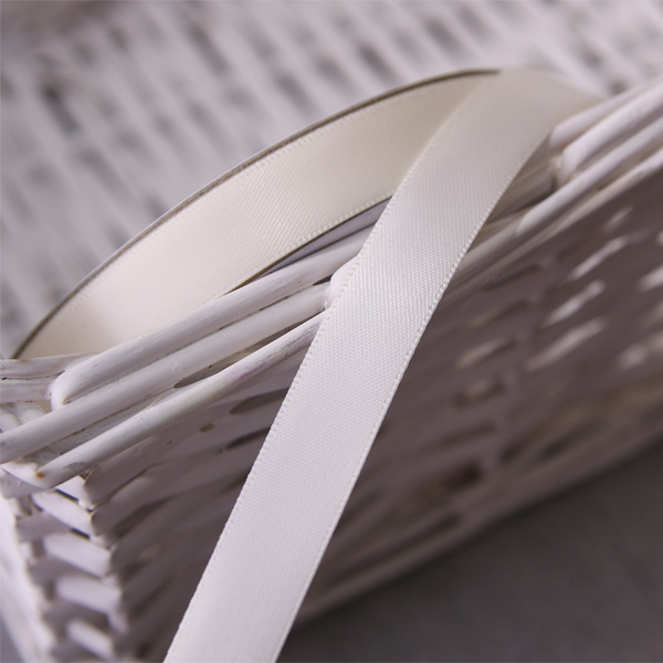 Лента атласная 12 мм двусторонняя, цвет кремовый (076086)