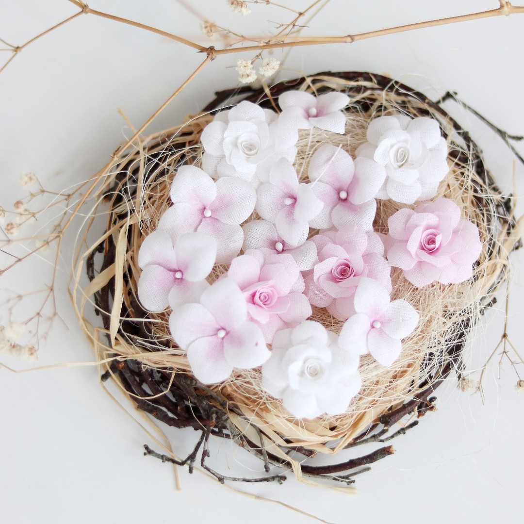 Набор тканевых цветов Pastel Flowers "Гортензии и розы", розово-белые