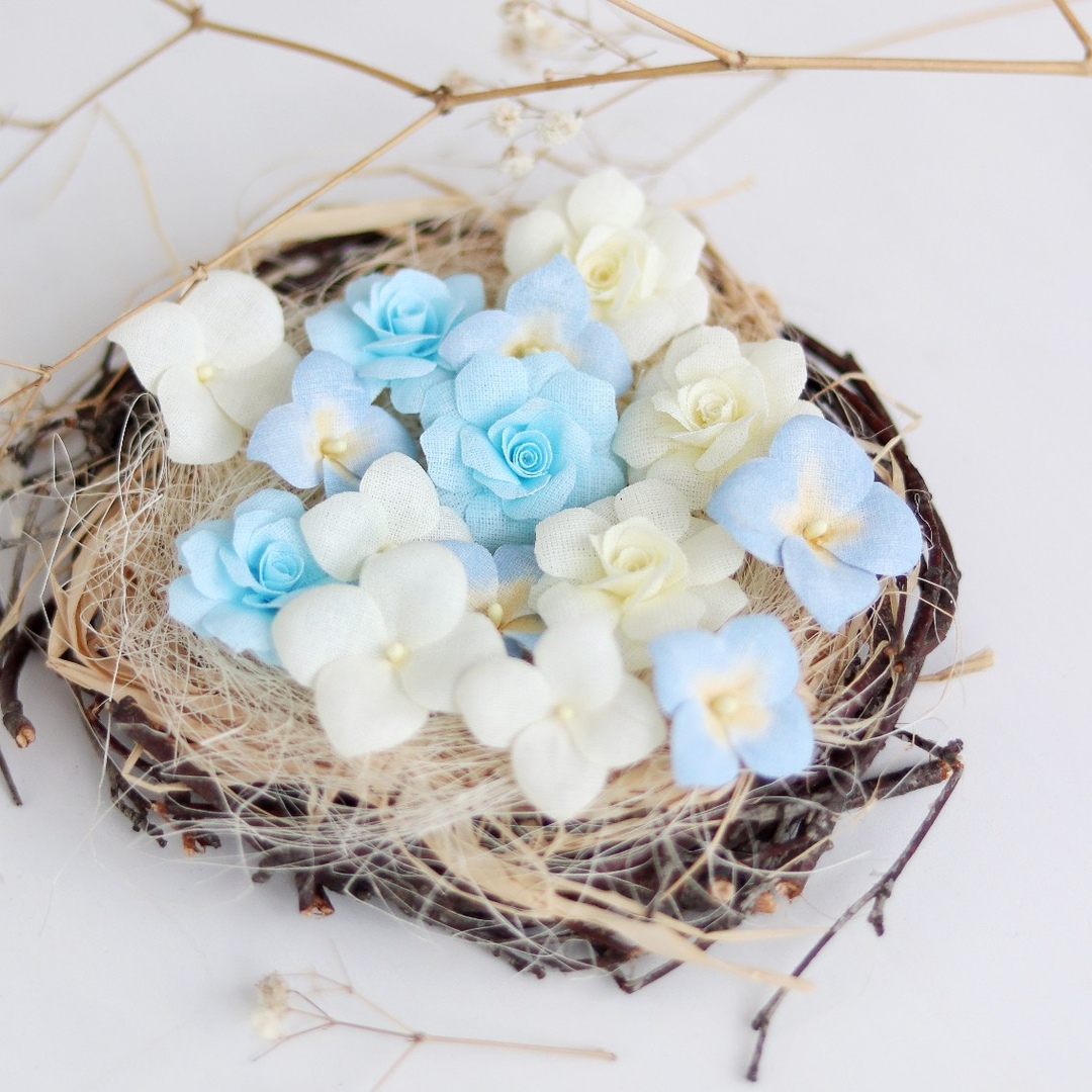 Набор тканевых цветов Pastel Flowers "Гортензии и розы" ванильно-голубой