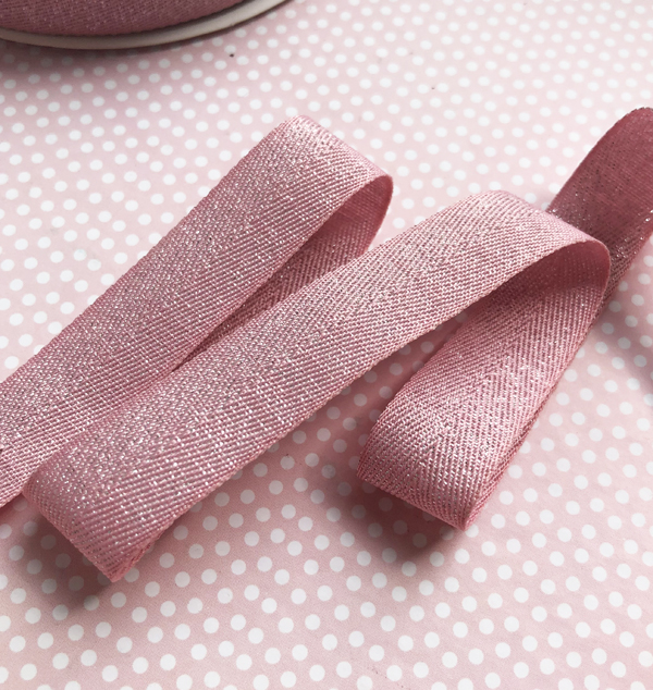 Лента киперная 13 мм, цвет розовый с серебром