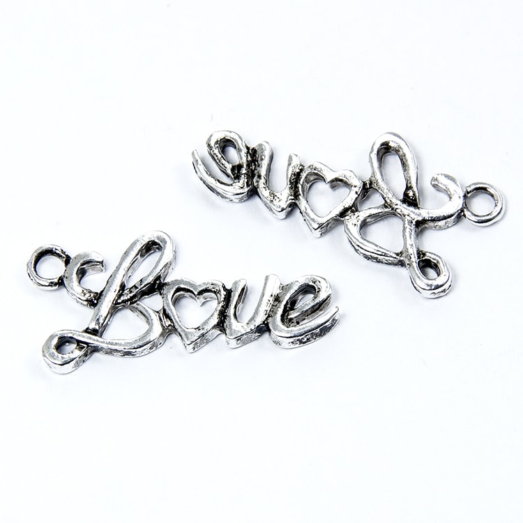 Подвеска металлическая "LOVE". Цвет серебряный (2)