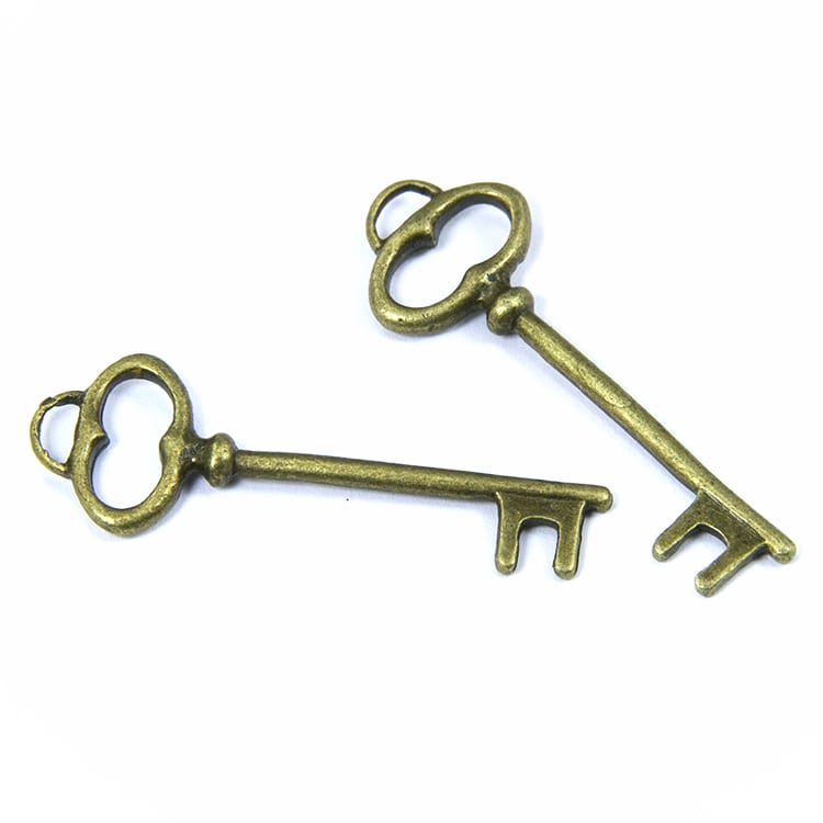 Подвеска металлическая "Ключик изящный 4 см". Цвет античный бронзовый (11)